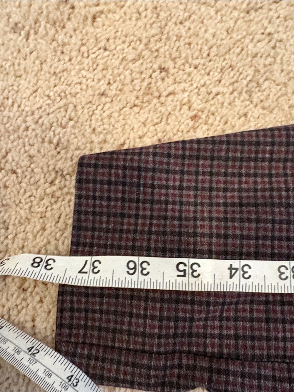 Zac & RACHEL Plaid Pants in Plum and Black - Picture 4 of 6